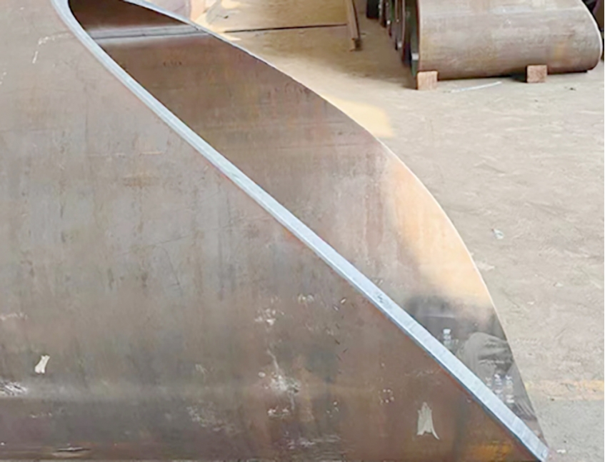 Large Pipe Cutting Machine